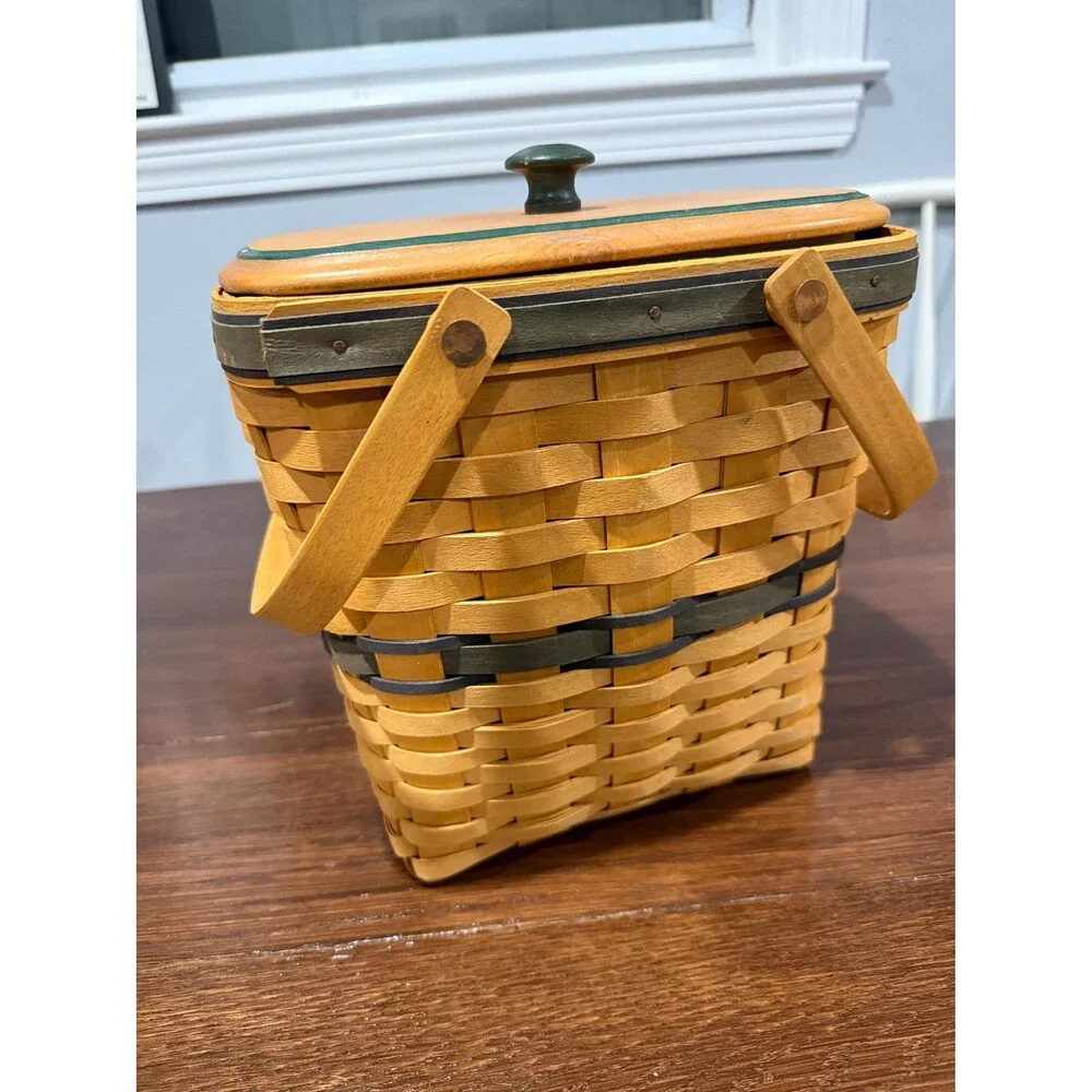Longaberger Collectors Club Membership Basket w/ Wood Lid Brass Plaque Swing Han